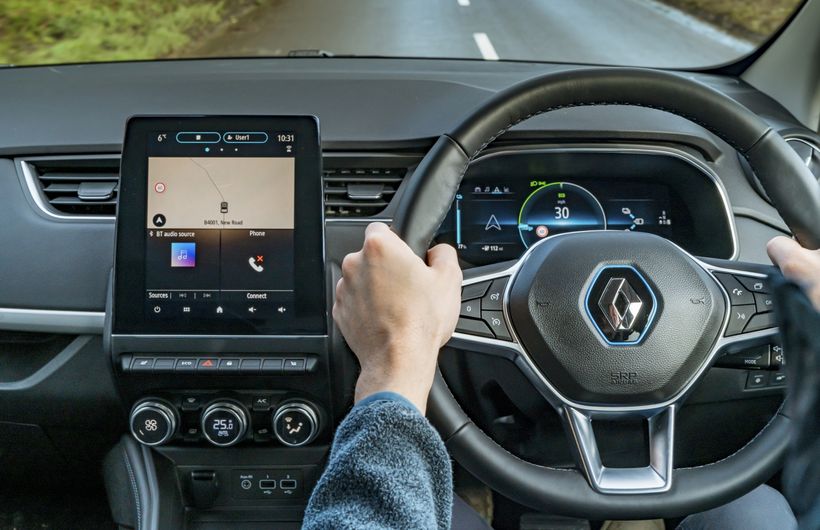 Renault interior dashboard